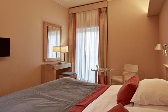 standard_double room_herodion hotel_